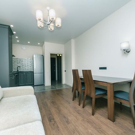 Luxury Apartments Киев Экстерьер фото