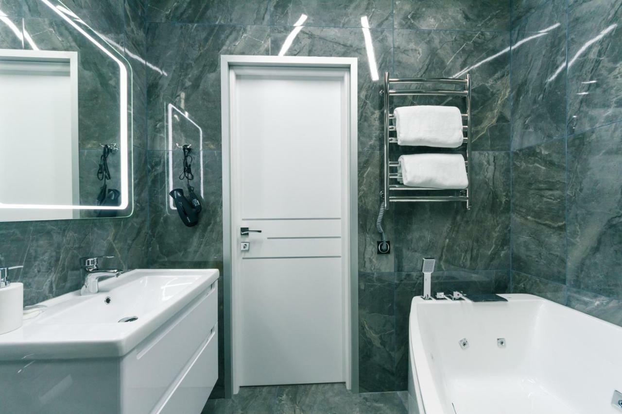 Luxury Apartments Киев Экстерьер фото